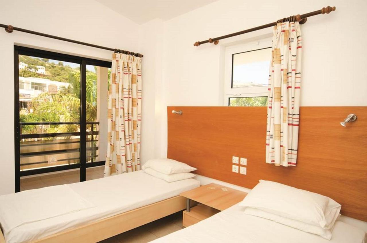 Coliseum & Hotell 3*